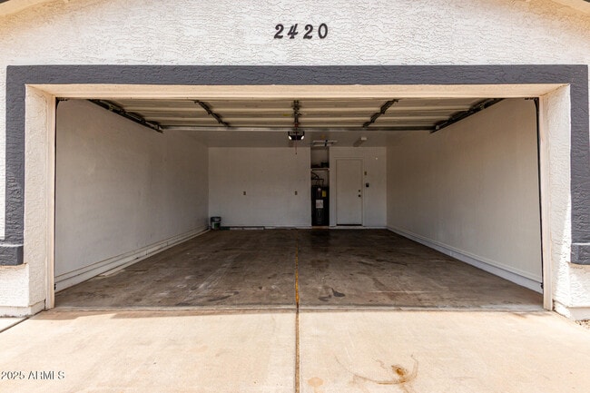 Building Photo - 2420 E Garnet Ave