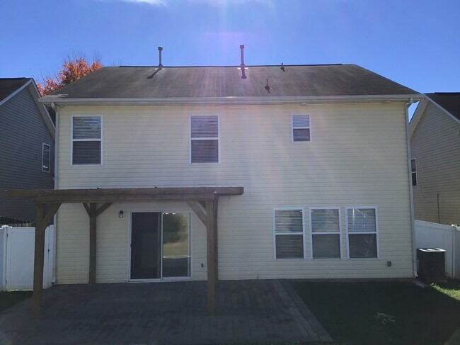 Building Photo - 209 Ranlo Avenue