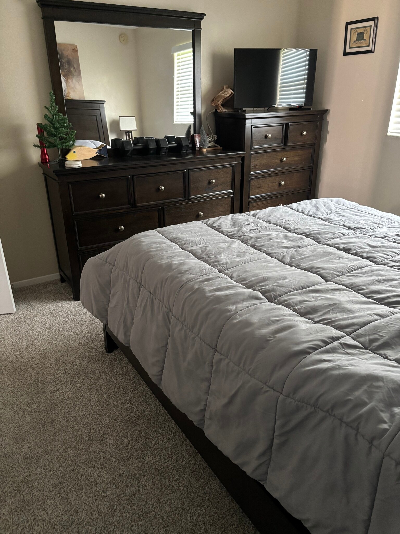 Building Photo - 350 79th Ave N