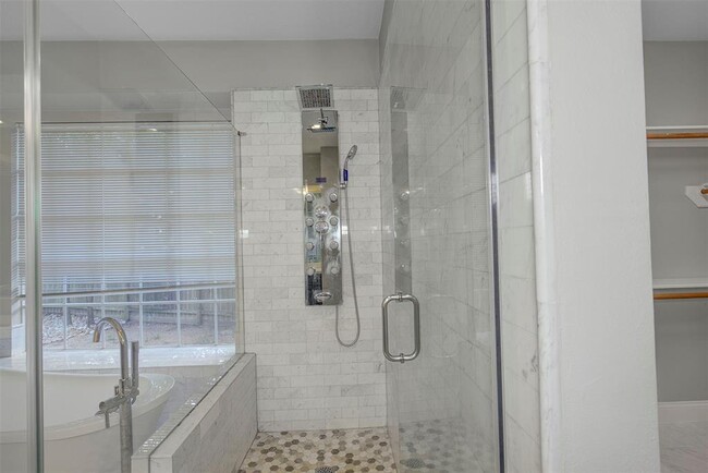 Building Photo - 66 N Thundercreek Pl