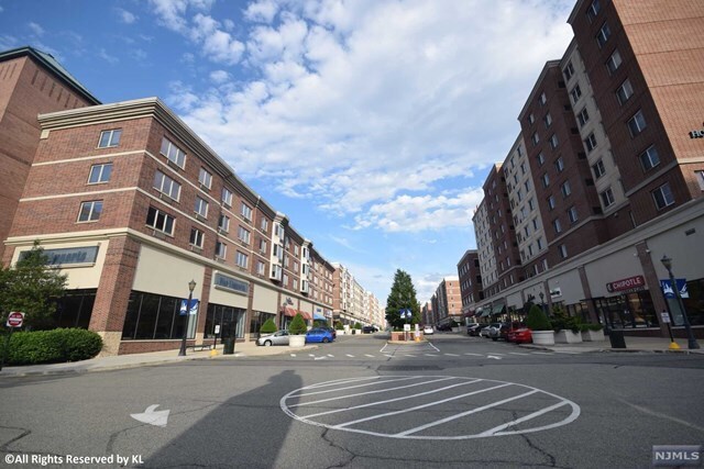 Building Photo - 3514 City Pl