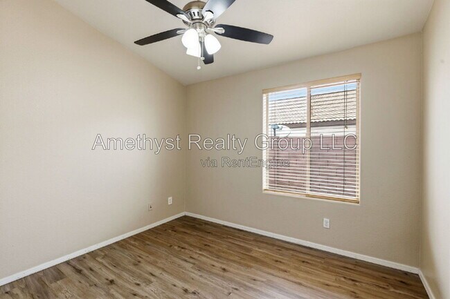 Building Photo - 6691 S 4 Peaks Pl