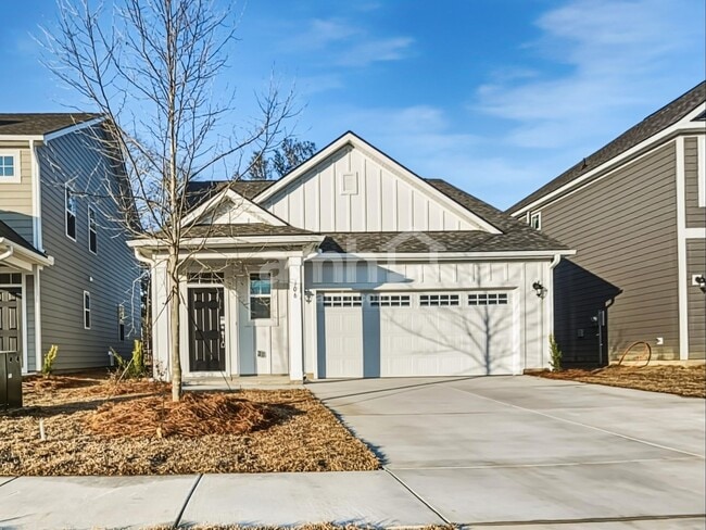 Building Photo - 106 Trevino Dr