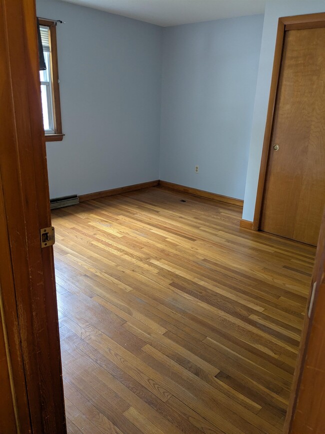 Building Photo - 117 Sherburne Rd