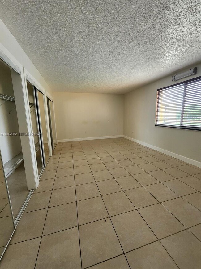 Building Photo - 7000 NW 186th St