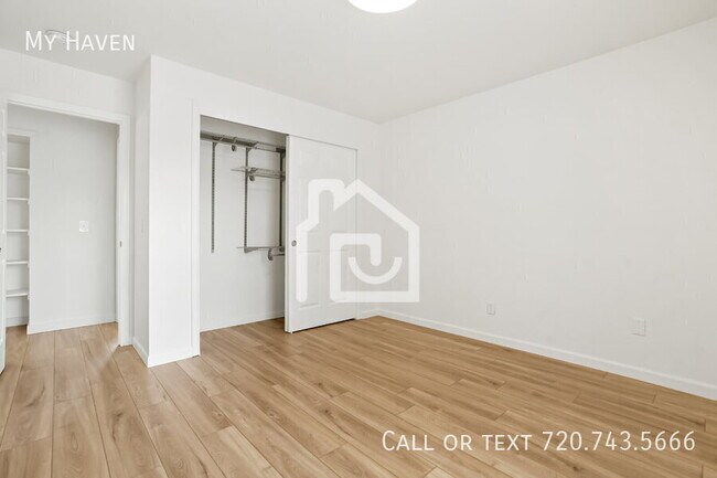 Building Photo - 16205 E Villanova Pl