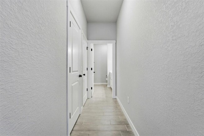 Building Photo - 12542 Mohican Ave