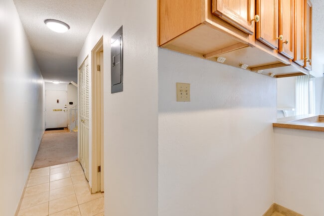 Building Photo - 2899 S Locust St