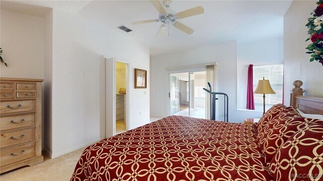 Building Photo - 761 W Sunbird Path