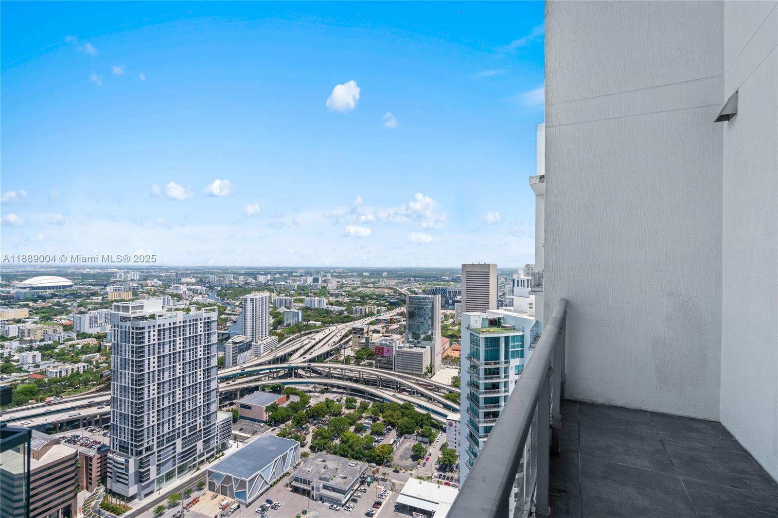 Building Photo - 92 SW 3rd St