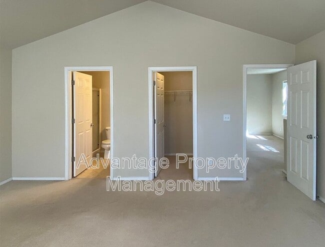 Building Photo - 2991 NW Shooting Star Dr