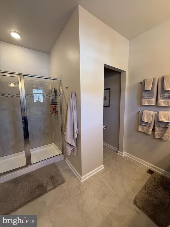 Building Photo - 31 Par Ln