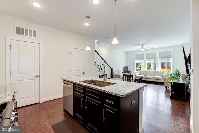 Building Photo - 13389 Launders St