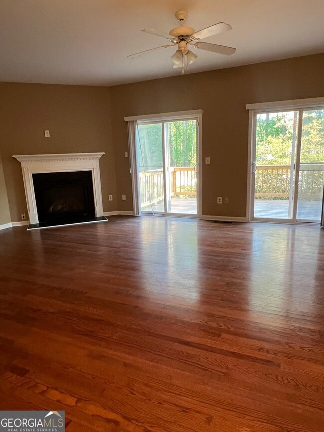 Building Photo - 3616 Utoy Dr SW