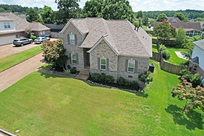 Primary Photo - 9351 Lake Bridge Dr