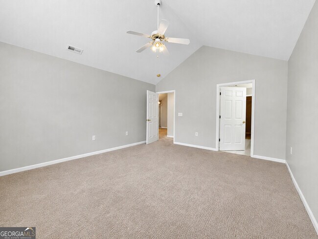 Building Photo - 3057 Orchard Ridge Cir