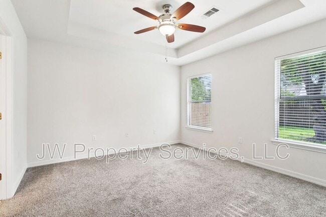 Building Photo - 70252 8th St