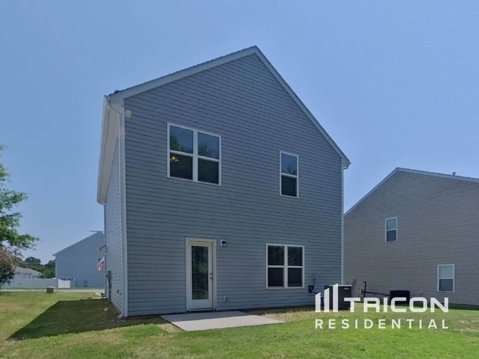 Building Photo - 2625 Meadow Crossing Dr