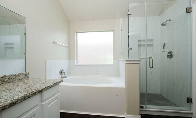 Building Photo - 8730 Cedar Walk Dr