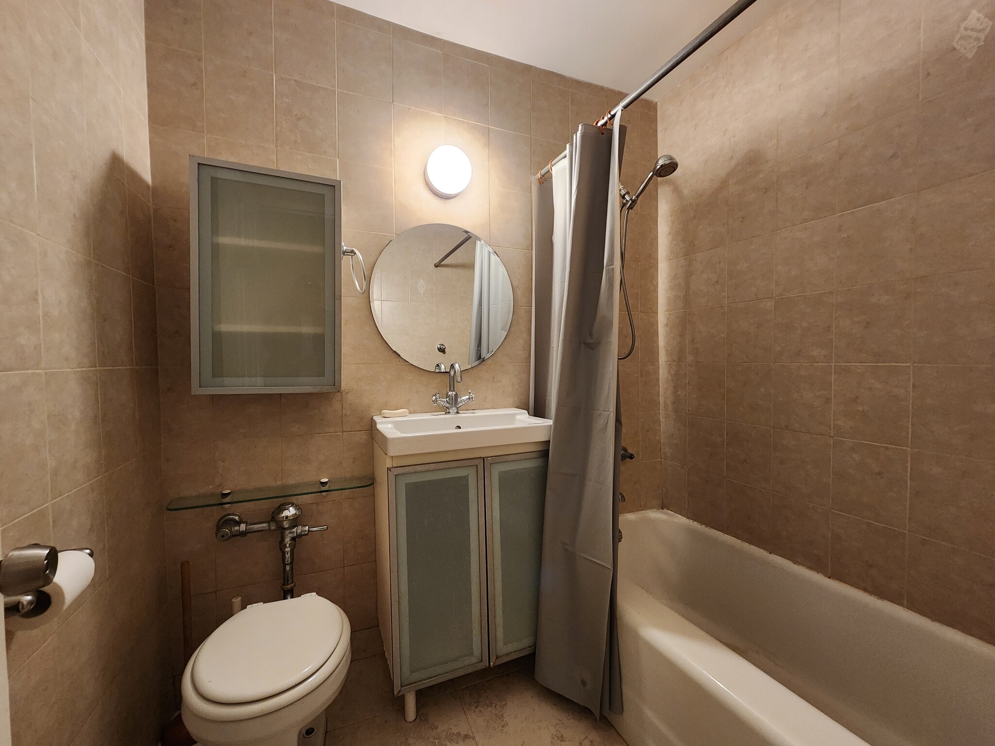 Building Photo - 2678 Ocean Ave