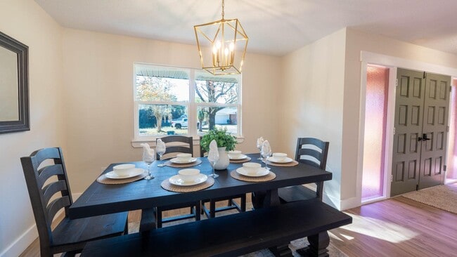 Building Photo - 1 Stafford Cir NE