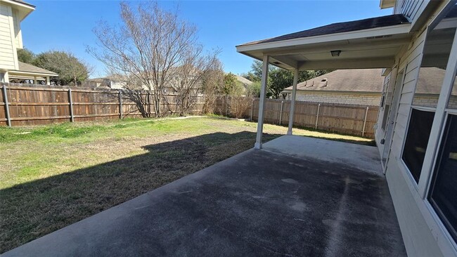 Building Photo - 14909 Mistletoe Heights Dr