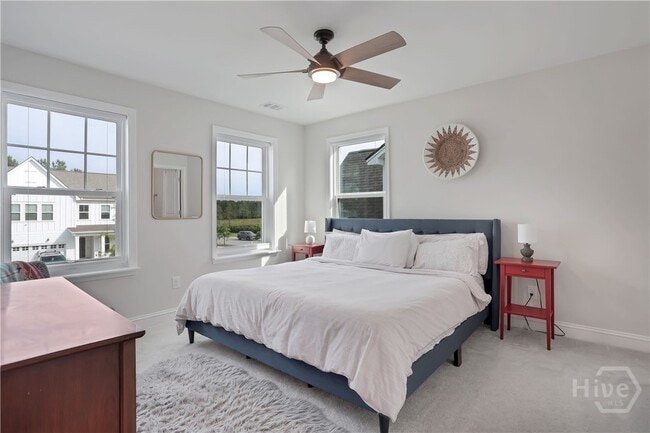 Building Photo - 710 Longleaf Dr