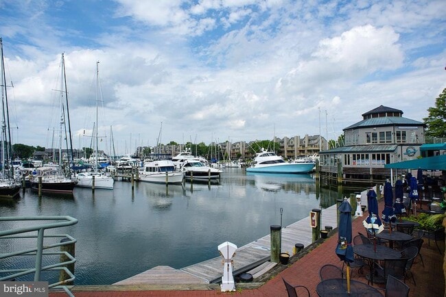 Building Photo - 7025 Chesapeake Harbour Dr E