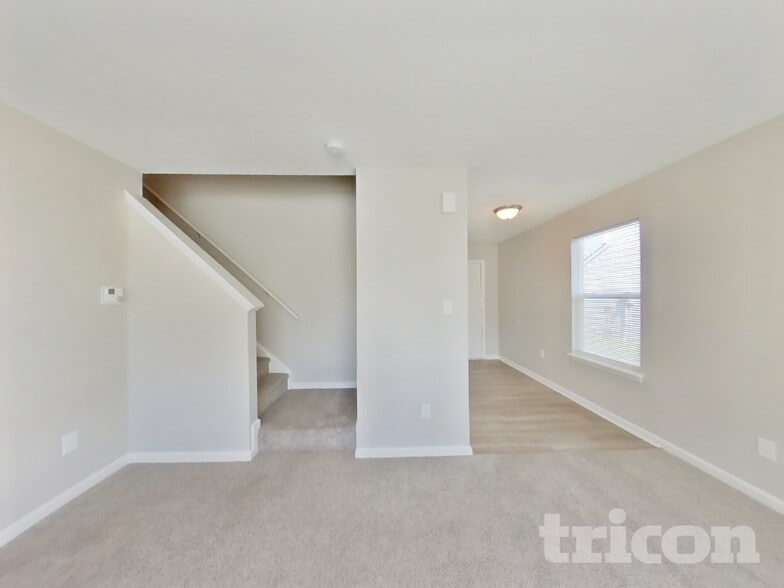 Building Photo - 8023 Grove Berry Way