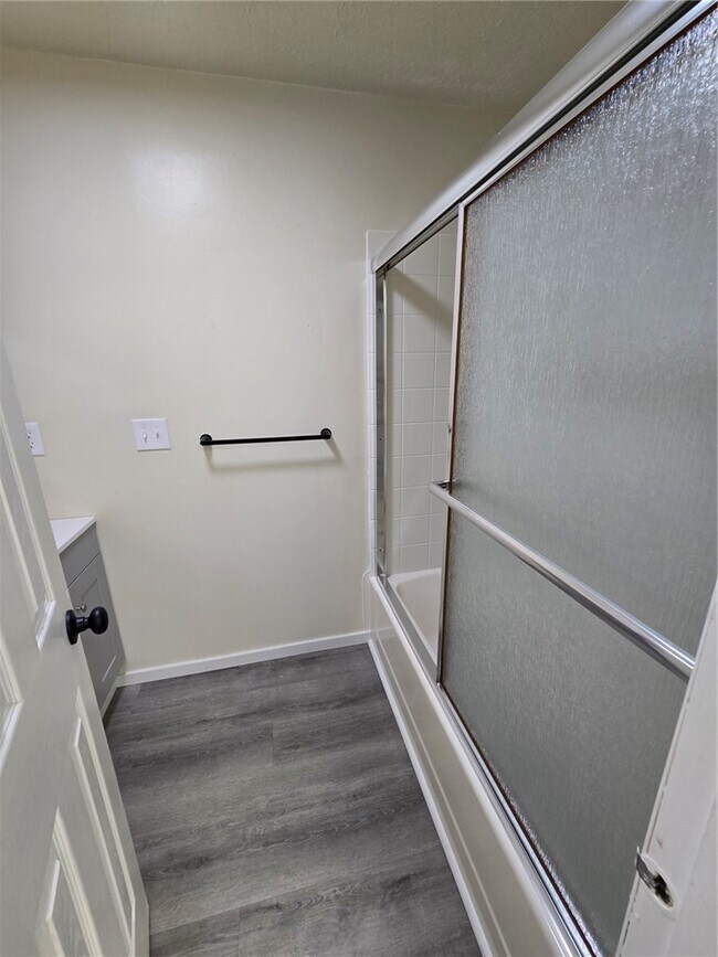 Building Photo - 103 Virginia Manor Rd