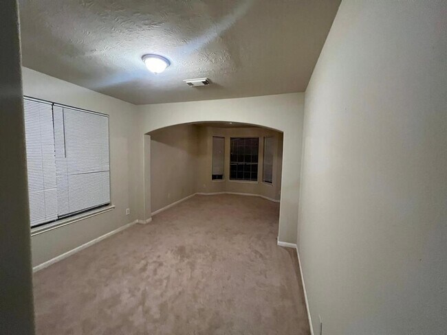 Building Photo - 11627 Swiftwater Bridge Ln
