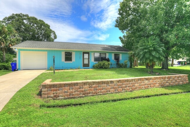 Building Photo - 1690 Seahouse St