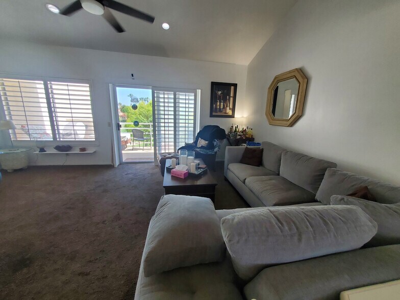 Building Photo - 78429 Terra Cotta Ct