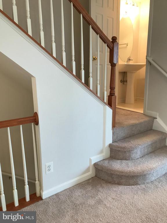 Building Photo - 6347 Dunn Ct