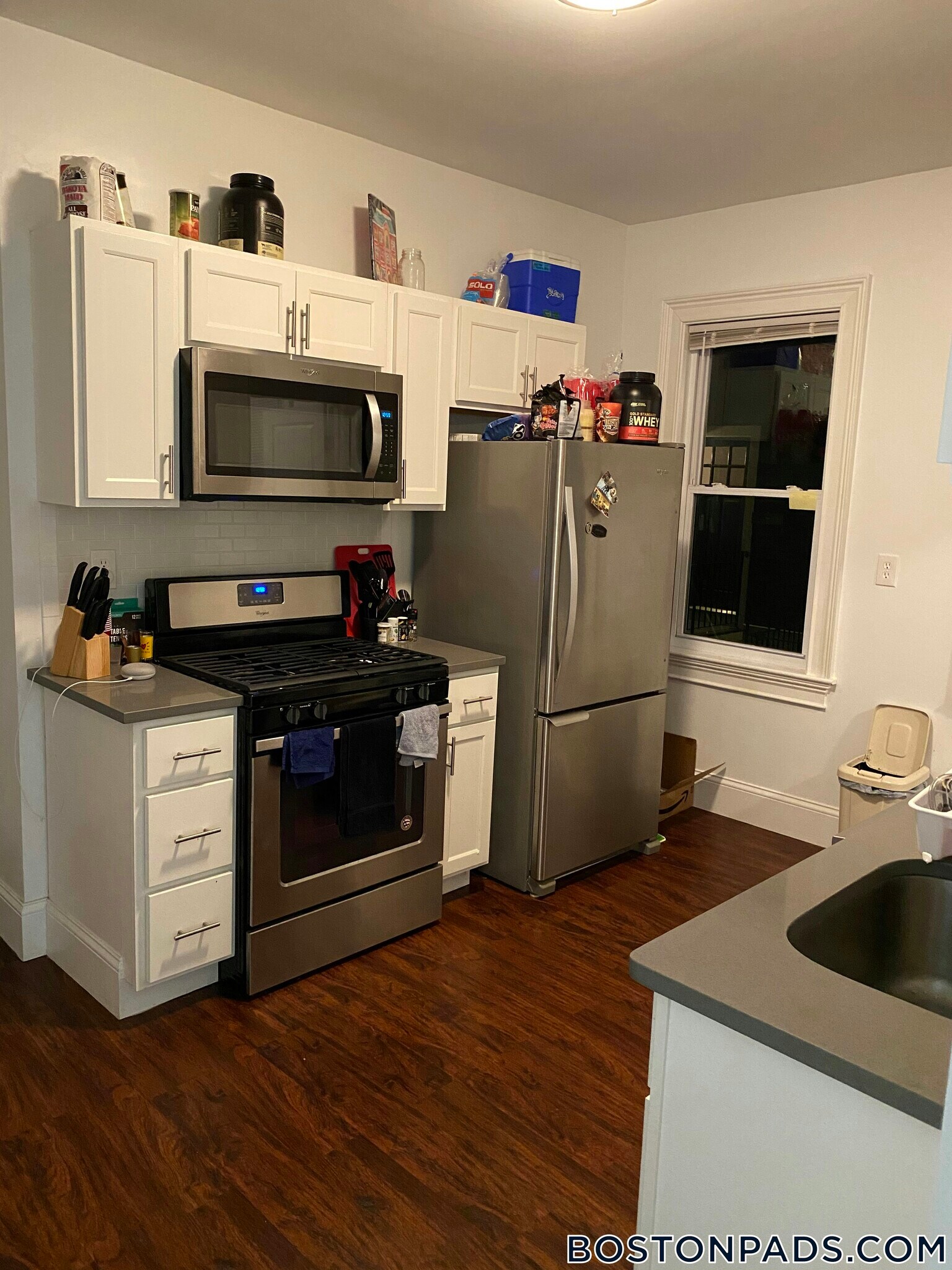 Building Photo - 122 Columbia St