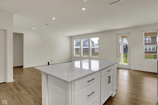 Building Photo - 5309 Spyglass Dr