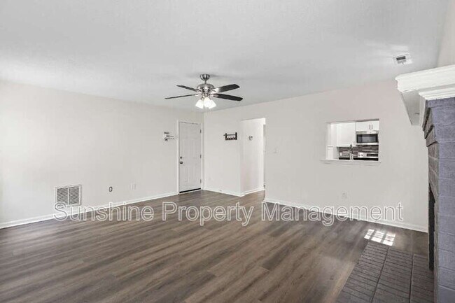 Building Photo - 911 Bellgate Ct