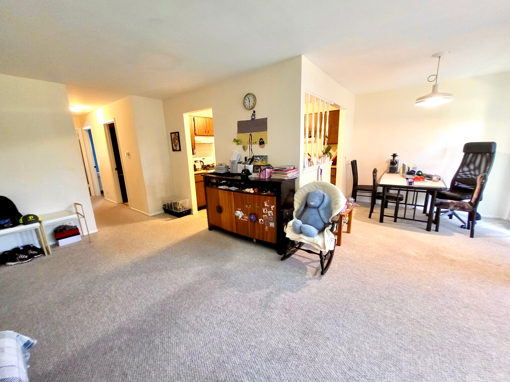 Building Photo - 1054 Deerpath Ct