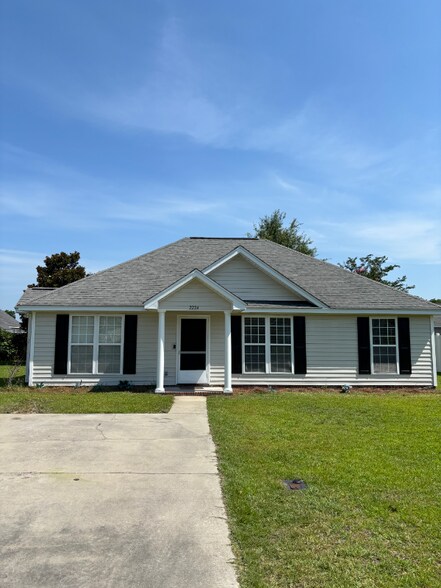 Primary Photo - 2224 Stepping Stone Dr