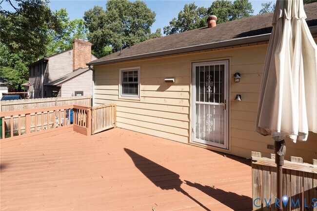 Building Photo - 4329 Deertrail Dr