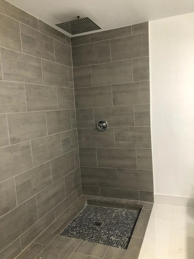 Building Photo - 8280 NW 36th St