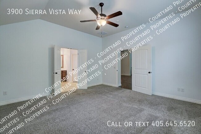 Building Photo - 3900 Sierra Vista Way