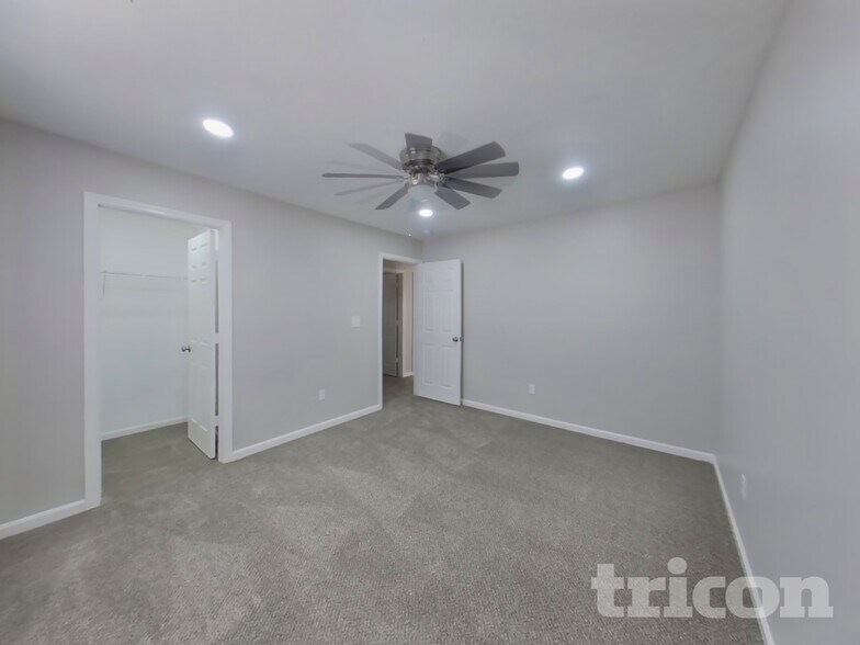 Building Photo - 176 Heartwood Hill