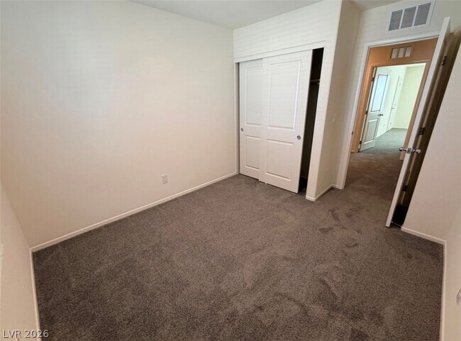Building Photo - 4980 Apple Mesa Ave