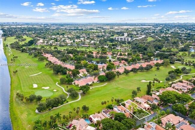 Building Photo - 718 Deer Creek Via Verona