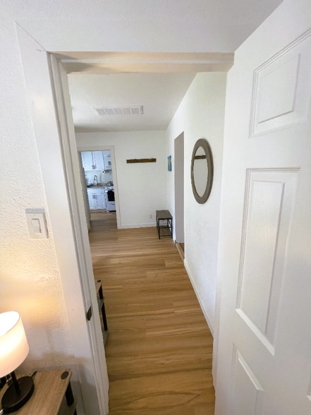 Building Photo - 801 Maxwell Ave