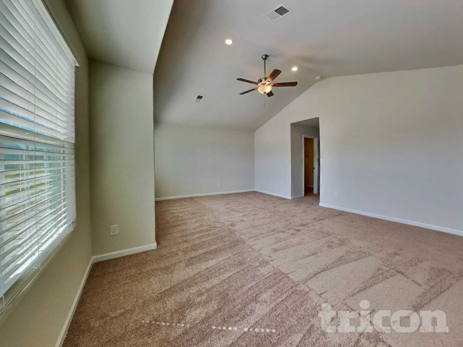 Building Photo - 205 Coleshill Rd