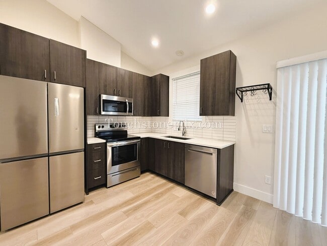 Building Photo - Luxury Meets Nature for this 2BD | 1BA Hom...