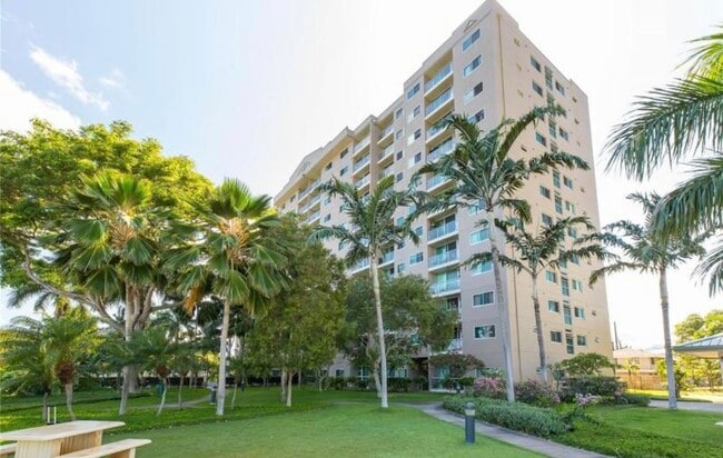 Building Photo - 94-302 Paiwa St