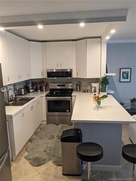 Building Photo - 265 Preston Way